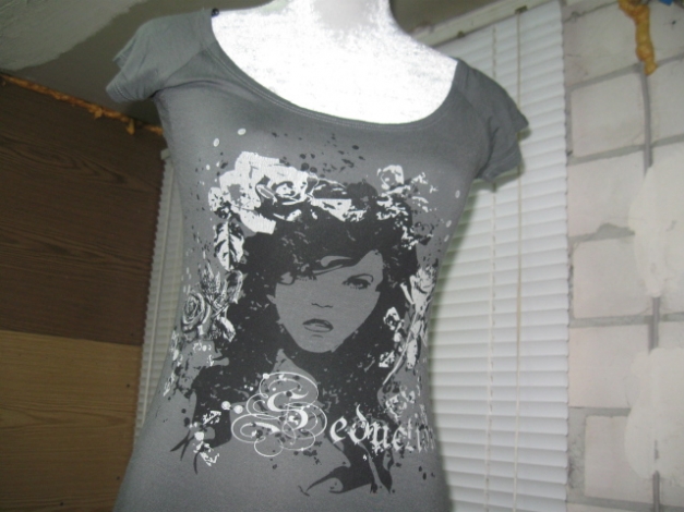 *** Shirt ~ Druck ~ Hot Rücken ***