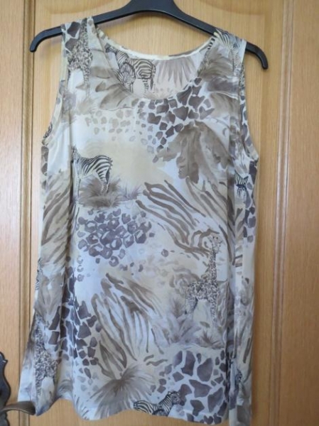 Sommertop, Gr.38/S, oliv, Neuwertig