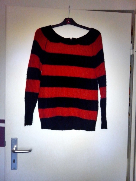 Strickpullover mit Reißverschluss hinten