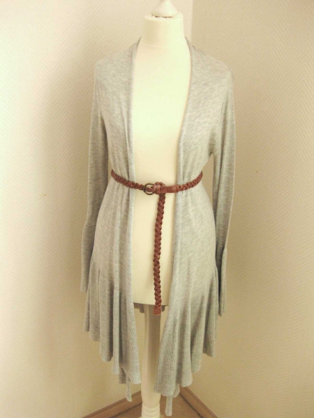 Primark Longcardigan hellgrau *neuwertig* Gr. 8 (dt. Gr. 34)