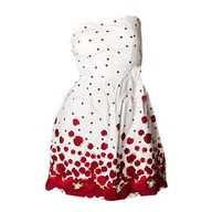 Trägerloses Sommerkleid