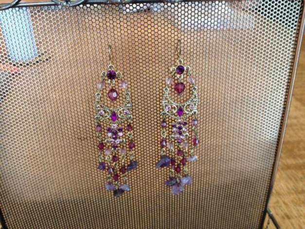 Steinchen Ohrringe lila