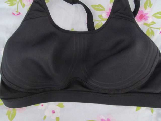 Sportbh Nike M starker Halt verstellbarer Verschluss