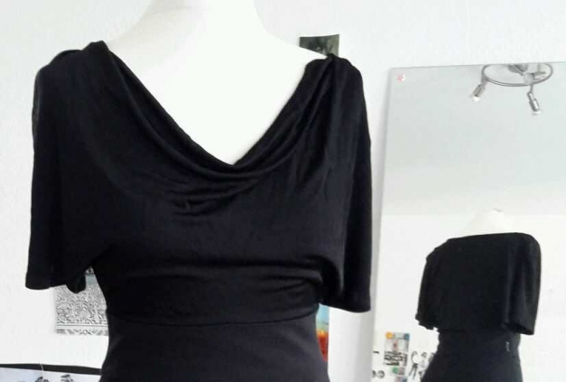 Armani Kleid Weihnachten S Schwarz 