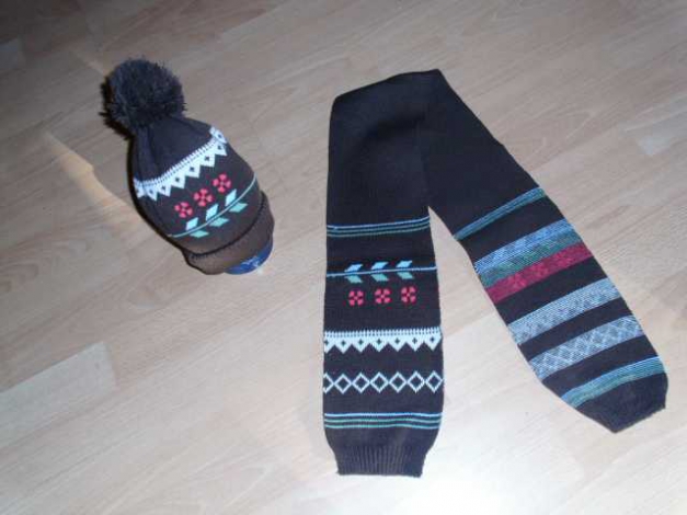 Schal und Mütze, braun mit Motiv, KU 45/47