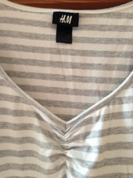 kurzes, gestreiftes Kleid