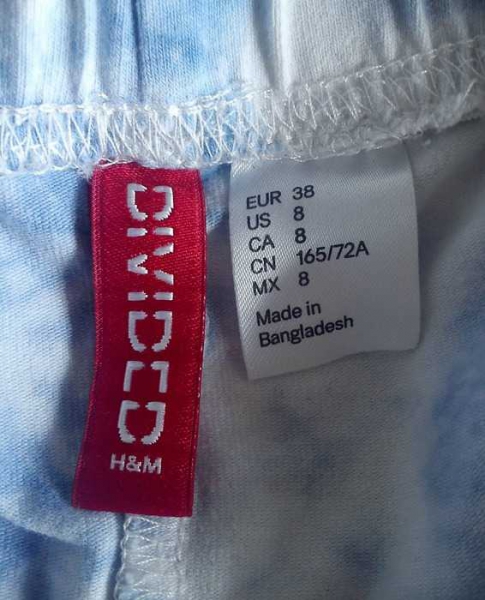 H&M Weiß-blaue Batik-Leggings Gr. 38