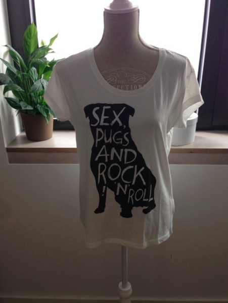 Cooles Tshirt mit Mops Print / ONLY 