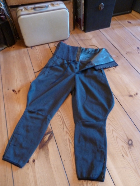 Reiterhose - Breeches - Stiefelhose - Designerhose - Korsage - Burlesque