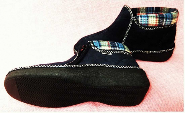 Wie Neu - AIR ON FEET Damen-Luftkissen-Hausschuhe - Größe 38 - dunkelblau