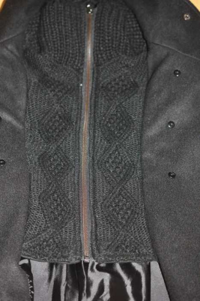 Tolle Winterjacke mit Strick in schwarz