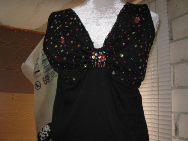 *** Schönes Shirt mit Pailletten ***