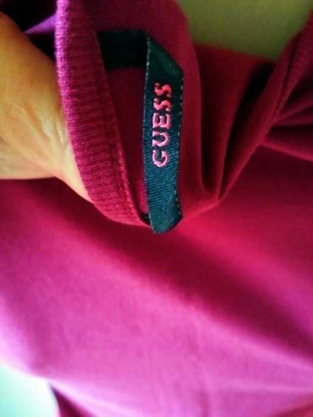 Wunderchöne T-Shirt von Guess / Guess 