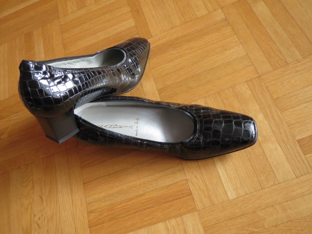 Lackschuhe/Pumps/Schick,4,5 cm Absatz,schwarz