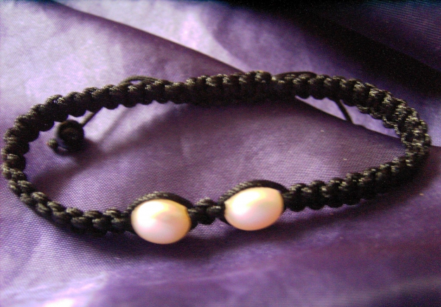 Makramee edle Perlen Armband Shamballa Handarbeit geflochten Unikat Hippie Goa Blogger Tolles Geschenk 