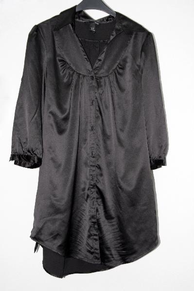schwarze elegante längere Bluse bzw. Blusen-Kleid zum Knöpfen H&M