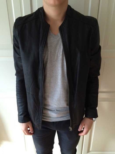 Schwarze Echtlederjacke von Barney's 