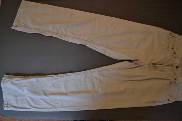 Schöne Graue Männerhose