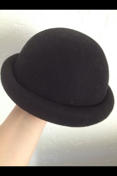 runder Hut mit Krempe