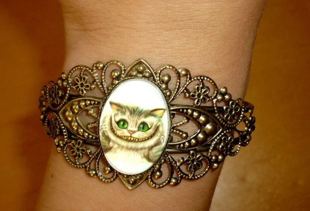 Armspange Grinsekatze Alice Wunderland Armreif vintage bronze grün