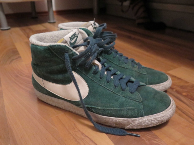 NIKE Blazer grün