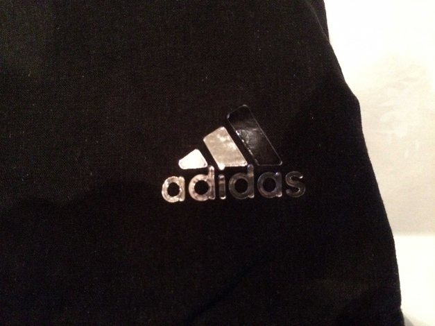Adidas Original kurze Sporthose schwarz