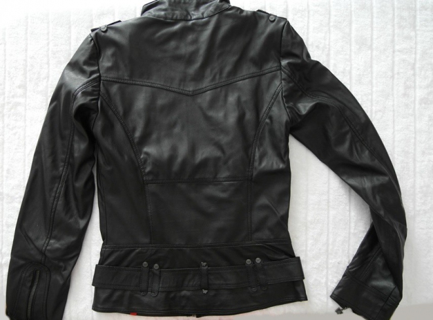 Jacke aus Kunstleder mit Schmetterlingen ~ Gothic ~ Frühling ~ Rockig ~ Festivals