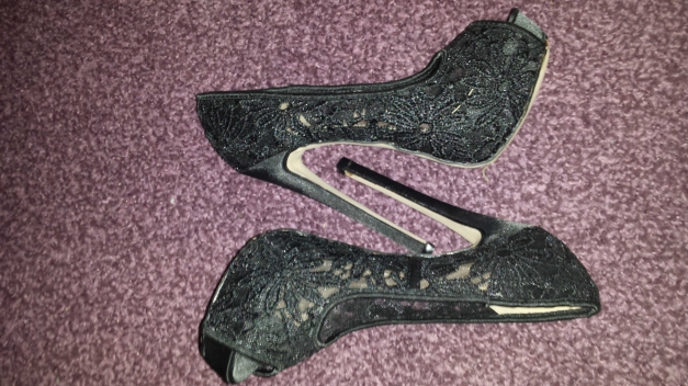 Peeptoes mit Spitze Neu Größe 36