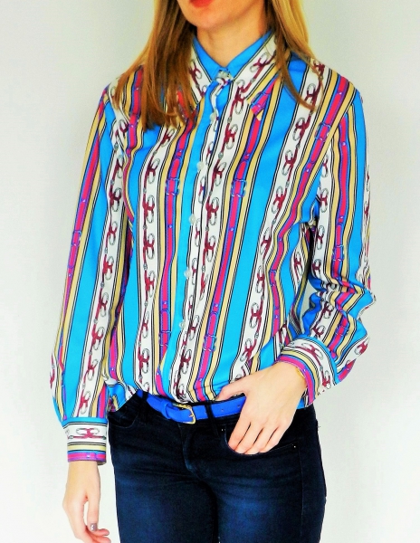 hübsche vintagebluse