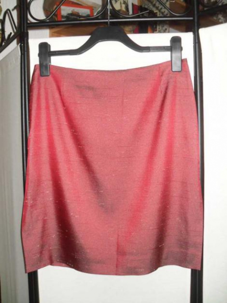 schillerndes Vintage-Kostüm