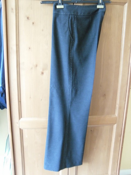 Grauer Anzug business - tolle Details 