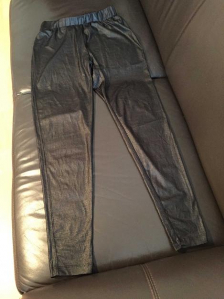 Legging schwarz gläzend mit Muster