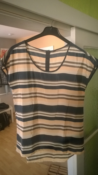 gestreiftes T-Shirt von Zara