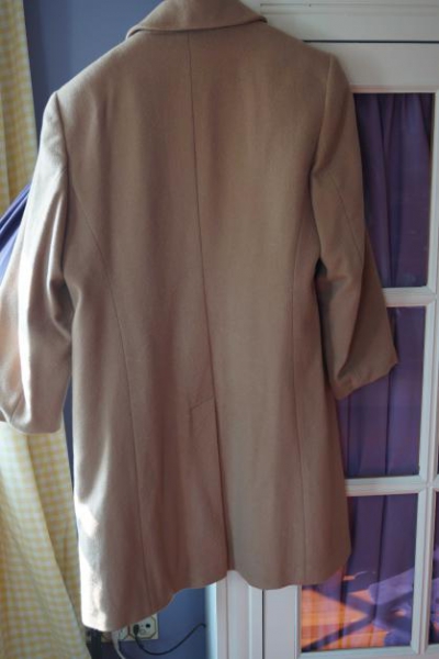 beigefarbender Mantel von Gerry Weber 