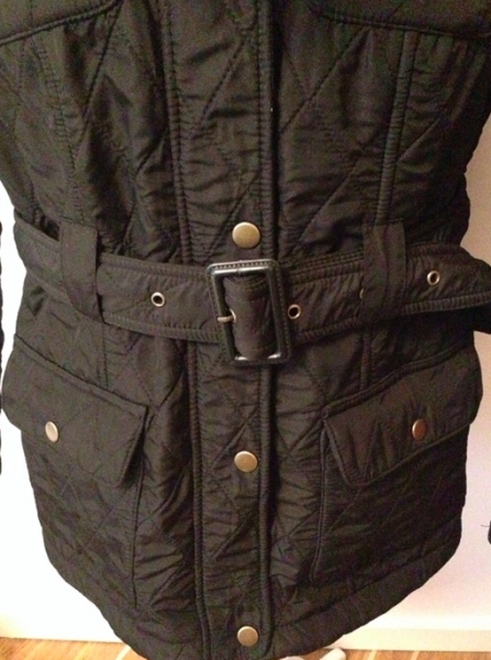 Schicke Steppjacke in schwarz 