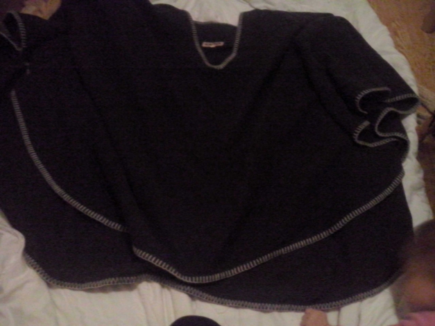 warmer riesen poncho ideal für festival oder lagerfeuer oder stadt oder balkon oder oder..