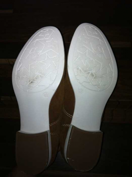 Neue Schnürstiefel - Halbschuhe