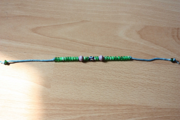 Versch. Armbänder Set