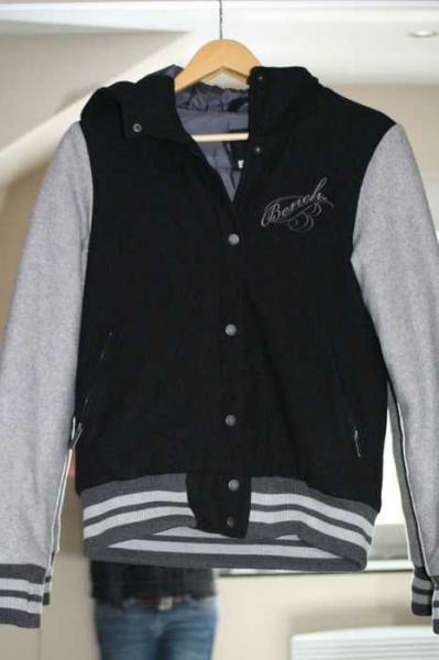 Bench Winterjacke, Collegejacke, Gr.M,