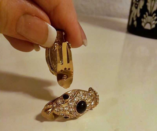 Wundeschöne Schlangenkopf Ohrringe / Orginal aus Indien