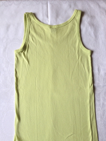 Süßes Unterhemd mit Muster