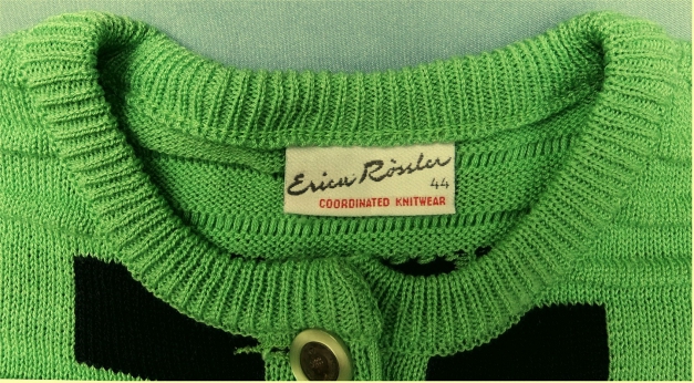 Erica Rössler Damen-Pullover - Liniengesteppt - Größe 44 - Grün mit Muster - Besonderheit : Mit Miniloch