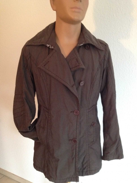 Cinque / leichter gesteppter Kurzmantel 