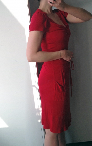 Tolles fein Strickkleid in rot* S/M