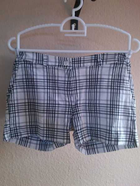 Kurze Hose Karomuster