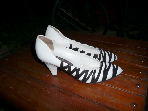 80er Vintage Pumps black & white Look Gr. 37