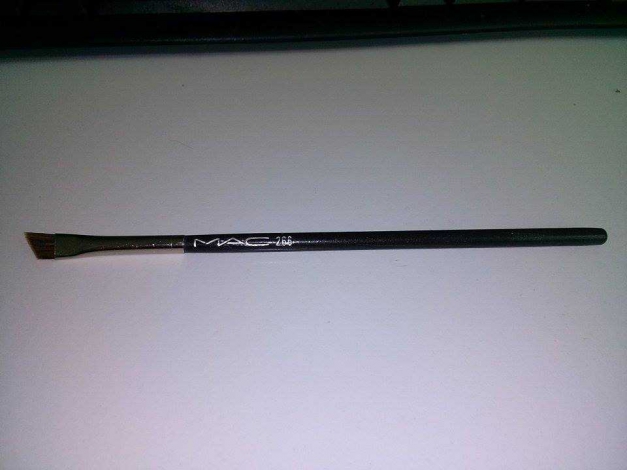 MAC Pinsel 266 - Small Angle Brush 