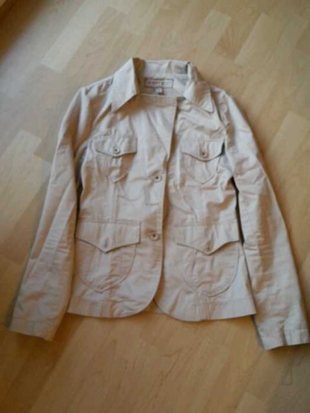 Super schöne leichte jacke