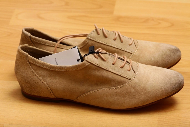 Mango Schnürschuhe Lederschuhe beige neu