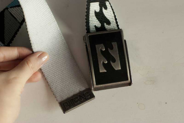 Billabong Gürtel mit integriertem Flaschenöffner